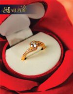 Rose Shape Red Velvet Ring & Earring Gift Box - Image 7
